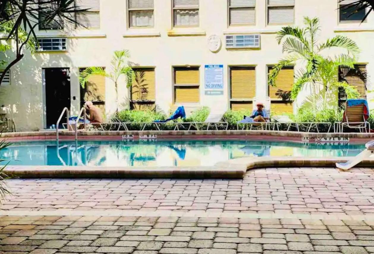 Romantic Studio In The Heart Of Palm Beach - Free Valet Service Экстерьер фото
